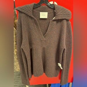 RÓHE Women's V-Neck Sweater in Rich Brown